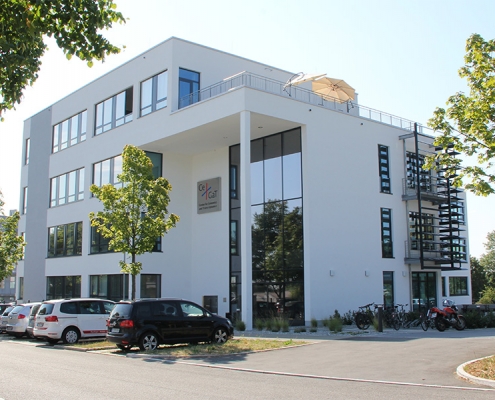 Das Gebäude der CeGat GmbH im Technologiepark Tübingen, entrepreneurin.eu, Universität Hohenheim